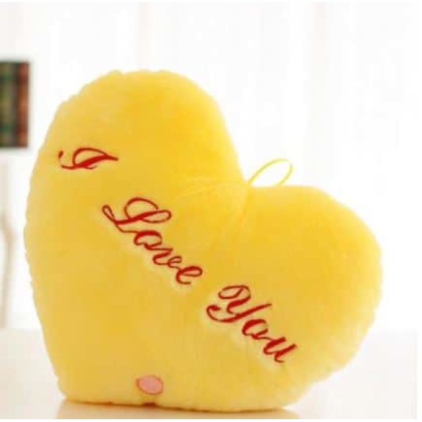 I Love You cuscino giallo peluche San Valentino Fascia d'età: > 3 anni