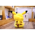 Peluche Pikachu di varie dimensioni